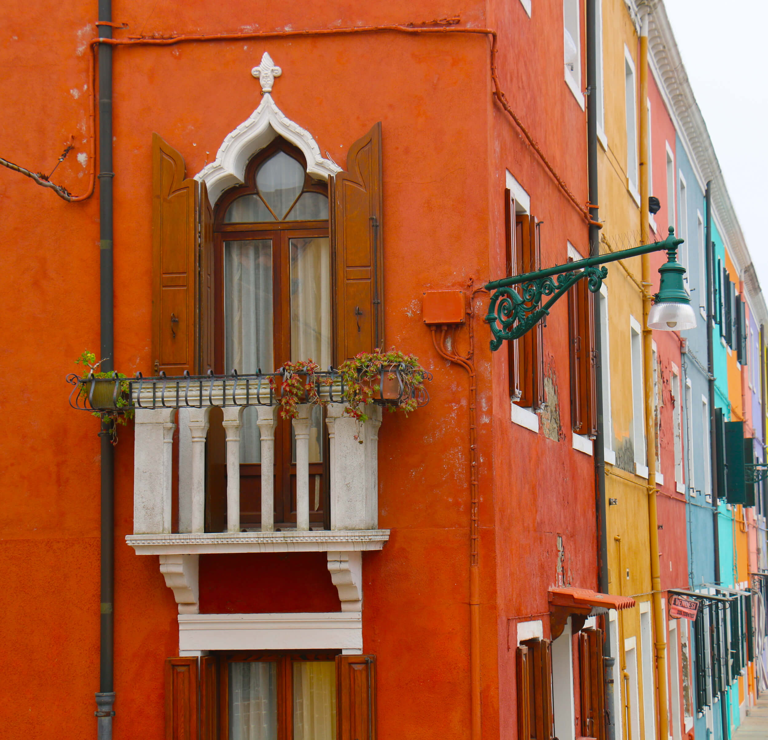 Farebné domčeky na Burane